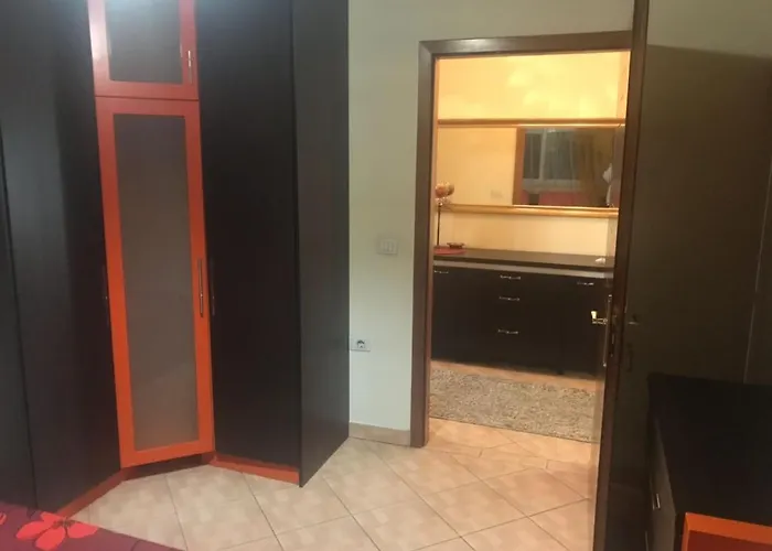 Apartment Lovely 2 Bedroom