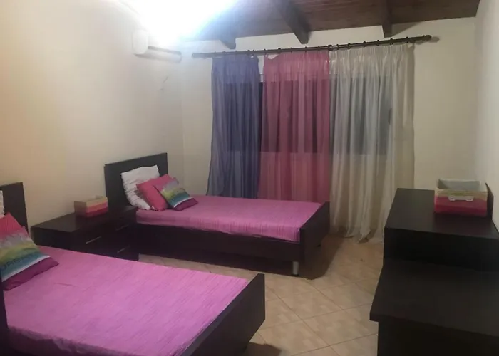 Apartment Lovely 2 Bedroom